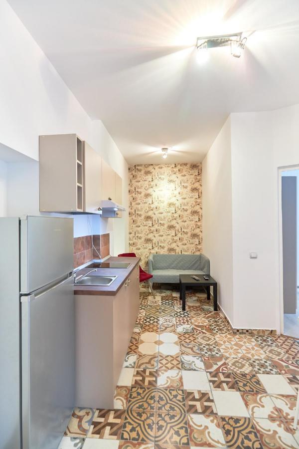 Stanford Aparthotel Gara De Nord Bukarest Kültér fotó