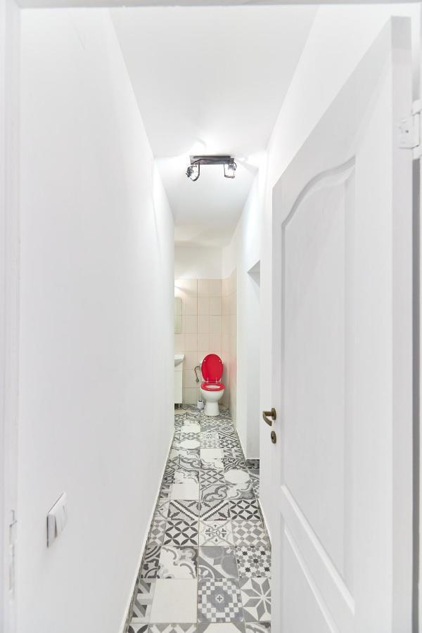 Stanford Aparthotel Gara De Nord Bukarest Kültér fotó