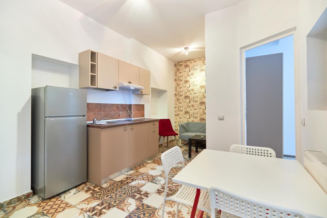 Stanford Aparthotel Gara De Nord Bukarest Kültér fotó
