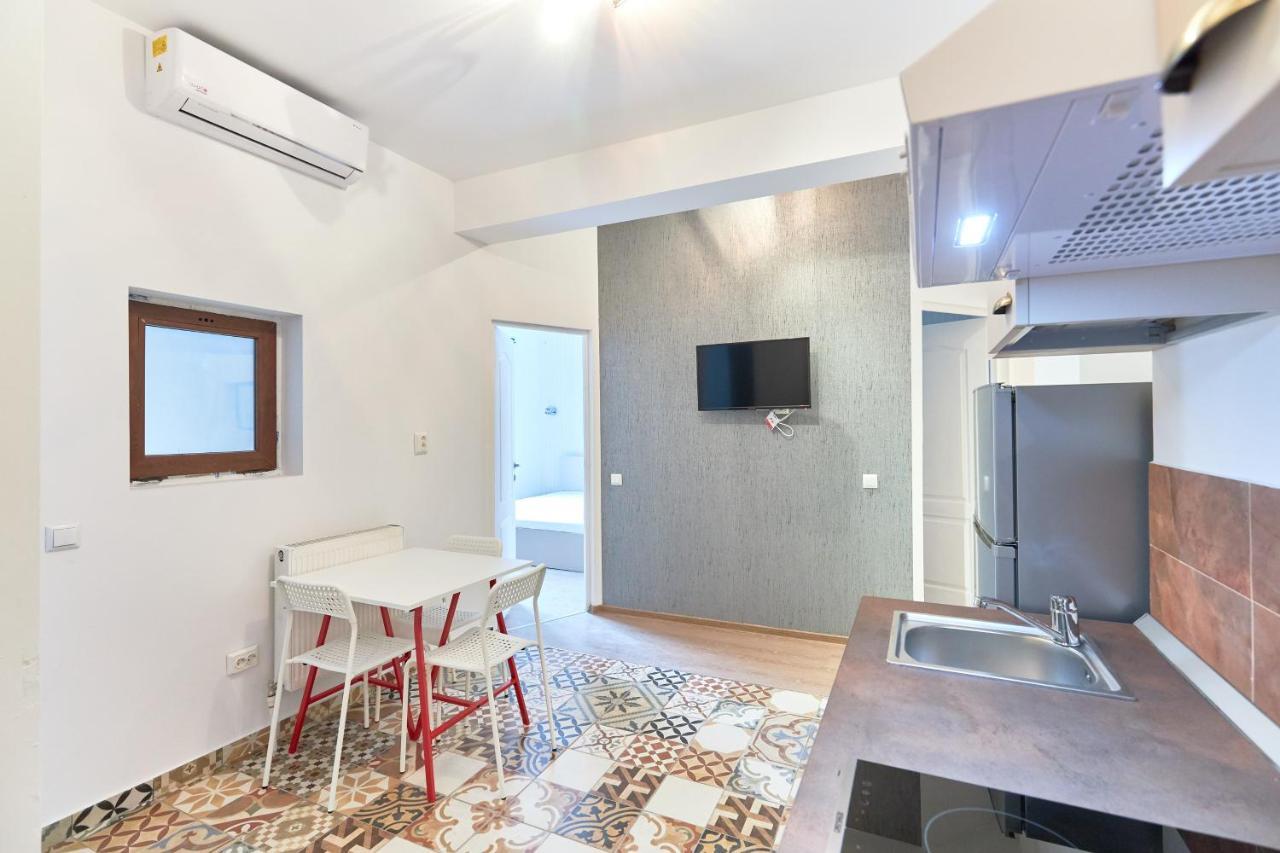 Stanford Aparthotel Gara De Nord Bukarest Kültér fotó