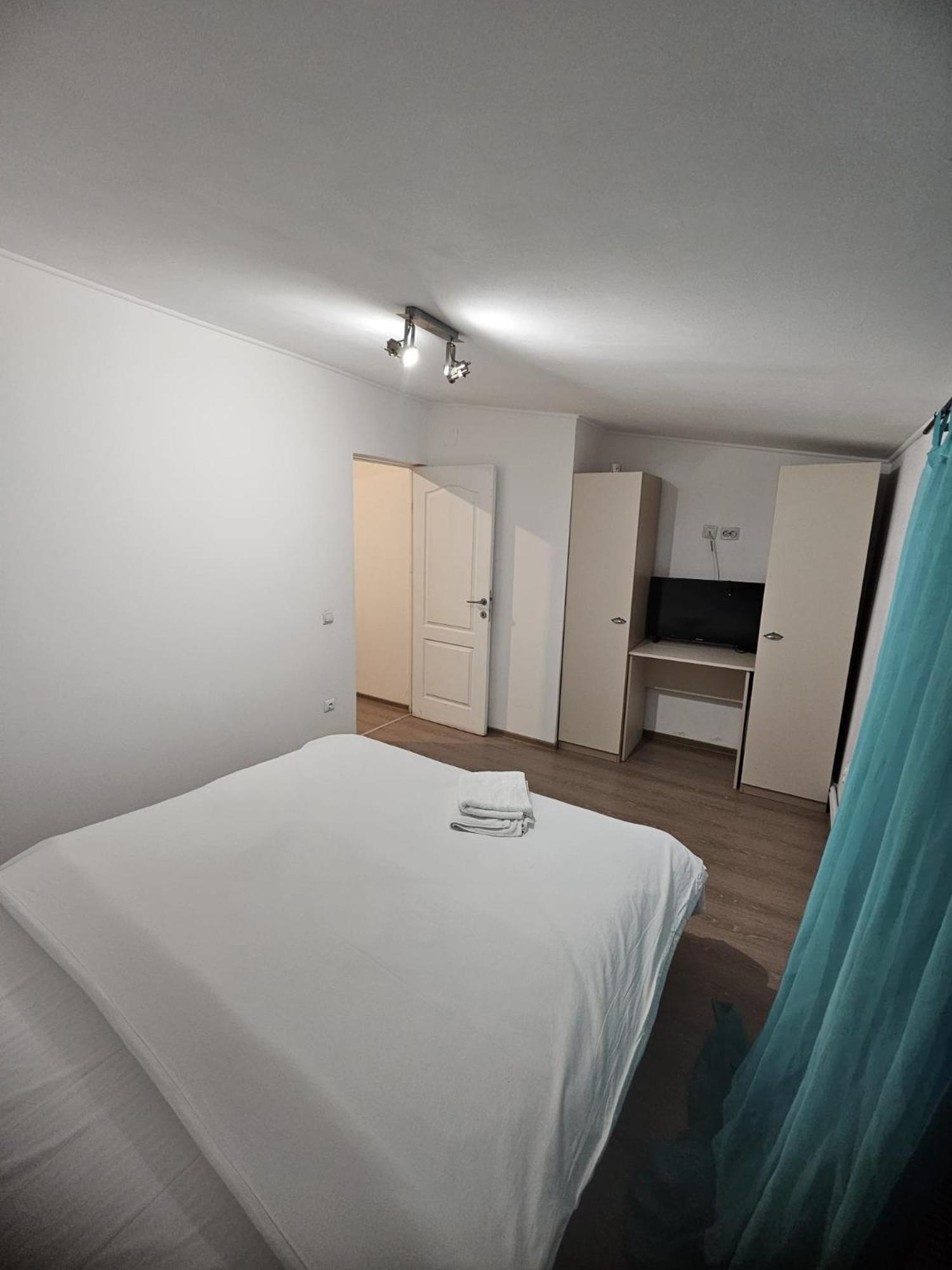 Stanford Aparthotel Gara De Nord Bukarest Kültér fotó